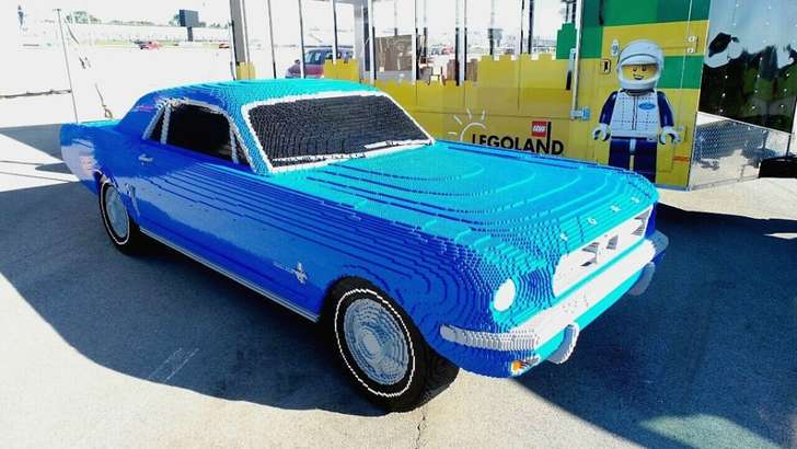 Америкаликлар “Лего” ўйинчоғидан Ford Mustang ясади