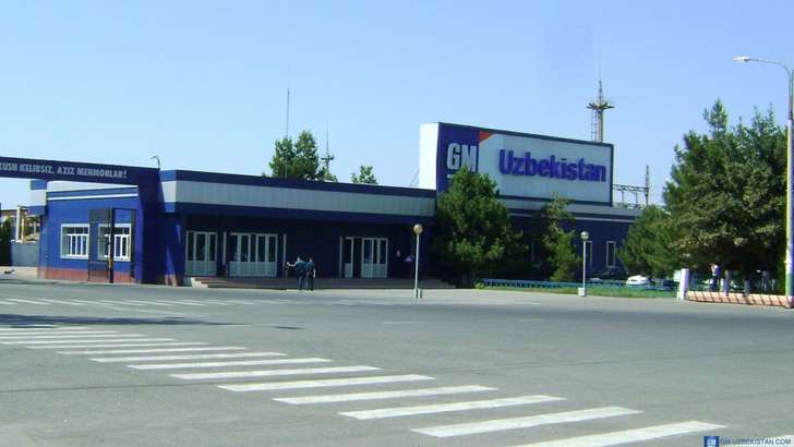 Ўзбекистондаги етакчи компаниялар вакиллари GM Uzbekistan заводига ташриф буюрди