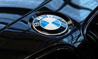 BMW avtomobillari zavod atrofida haydovchisiz harakat qilishni test qildi