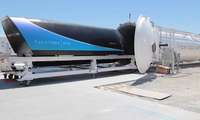Hyperloop поезди саҳрода синаб кўрилди (видео)