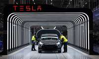 Tesla AQSHda elektromobillar narxini qariyb 20 foizga pasaytirdi