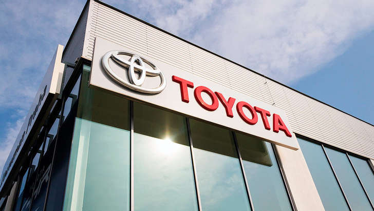 Rossiyadagi Toyota zavodining barcha xodimlari yil oxirigacha ishdan bo'shatiladi