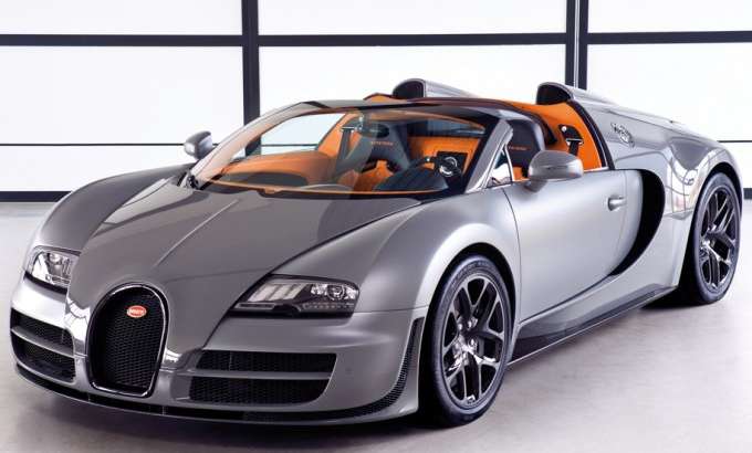 Арнольд Шварценеггер ўзининг Bugatti Veyron автомобилини 2,5 млн долларга сотди