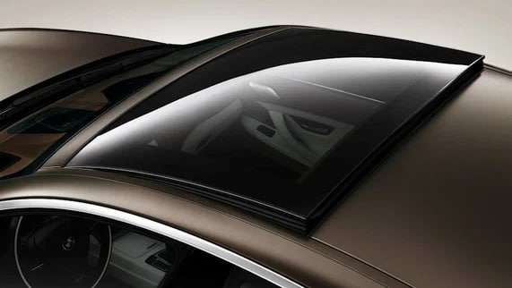 Yangi BMW elektromobillarining lyuklari quyosh panellaridan tayyorlanadi